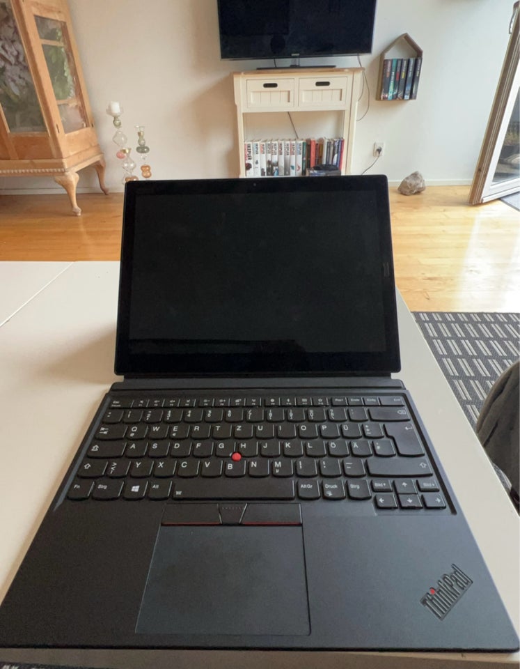 Lenovo Thinkpad x1 Carbon tablet,