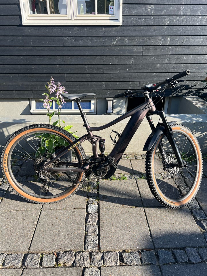 Giant E Bike - Stance E Pro - Small 