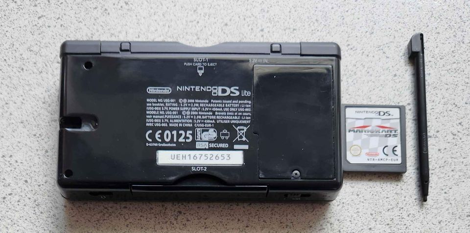 Nintendo DS Lite, Nintendo DS lite