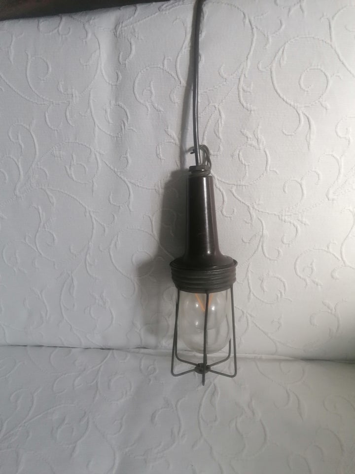 Anden loftslampe, Retro -