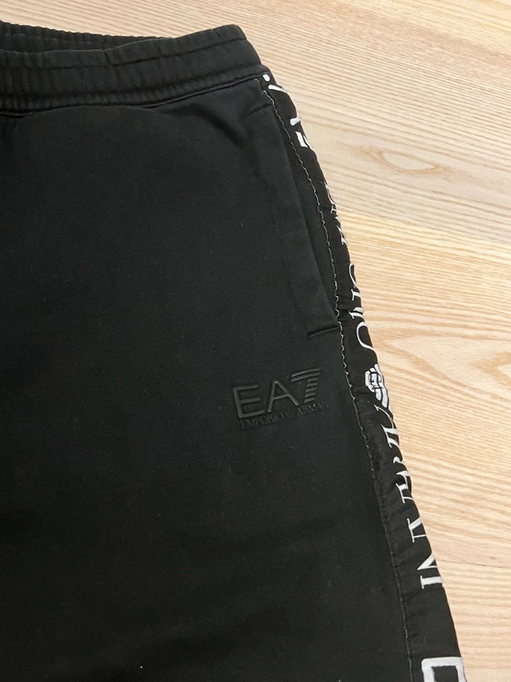 Bukser, EA7 Emporio Armani, str. 30