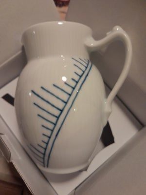 Porcelæn Flødekande /jug Royal