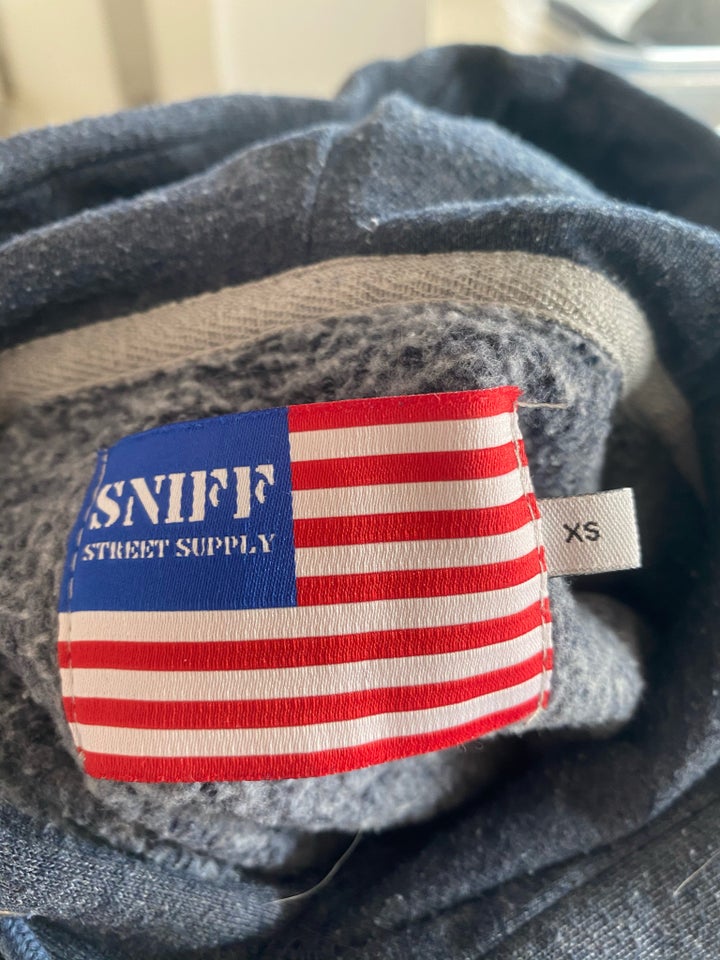 Hættetrøje, SNIFF Street Supply,