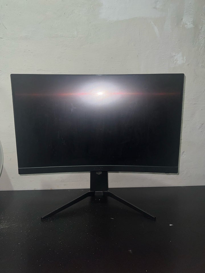 MSI, 3x MSI Optix 24 Curved LED, 24