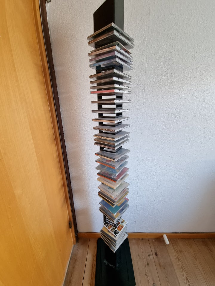 CD/DVD holder