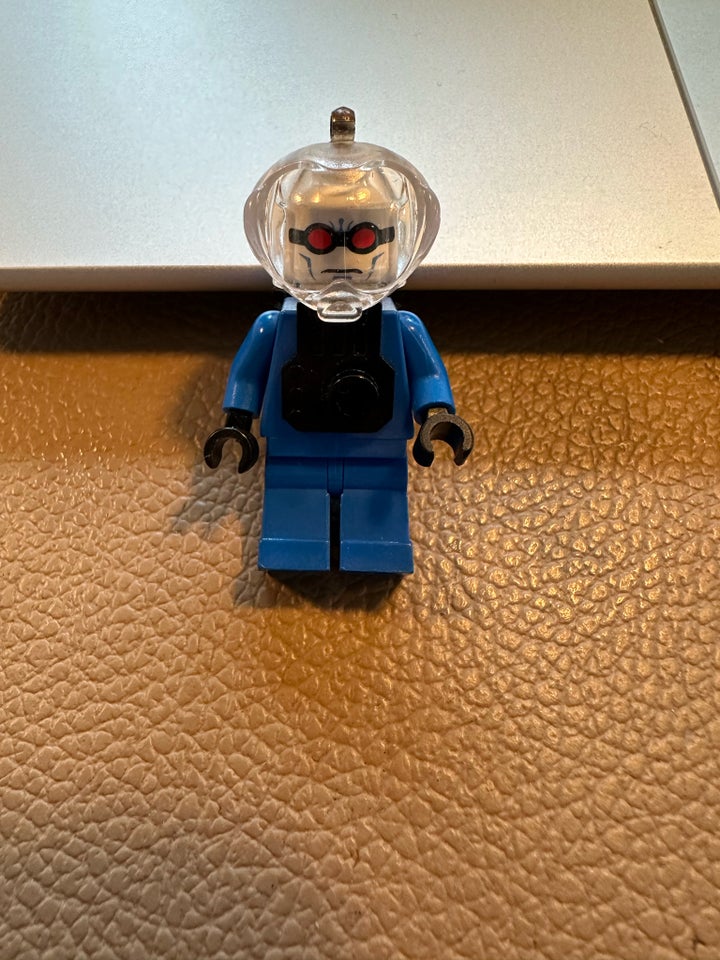 Lego Minifigures, Mr. Freeze