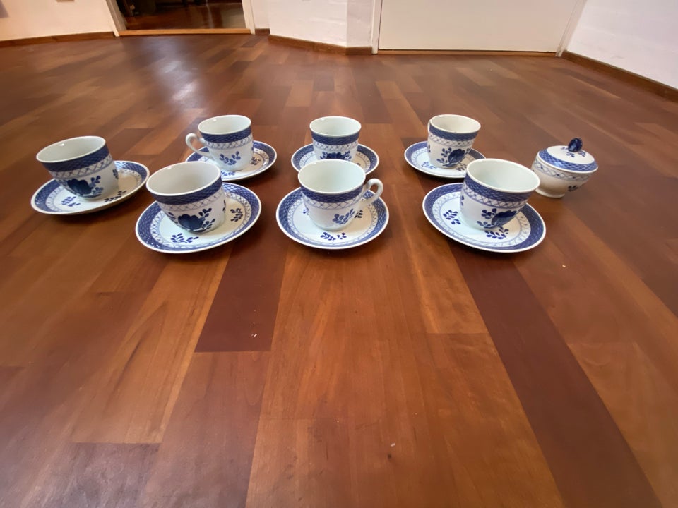 Porcelæn, Kaffekopper og underkop