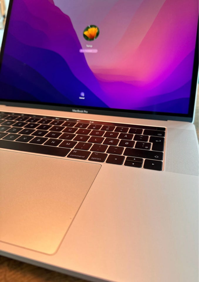 MacBook Pro 28 GHz 16 GB ram