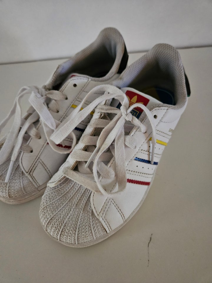 Sneakers, str. 32, Adidas