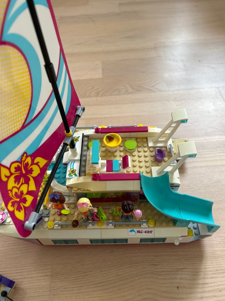 Lego Friends, Solskinskatamaran