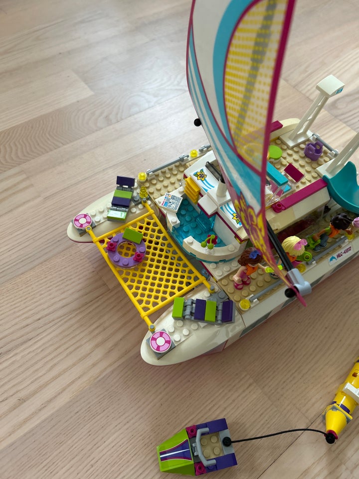 Lego Friends, Solskinskatamaran