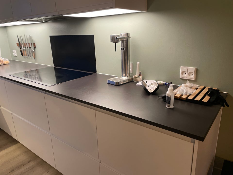 Bordplade, Dekton Domoos