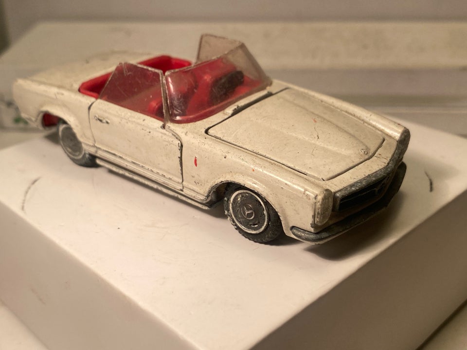 Modelbil, Tekno Mercedes 230 SL Nr