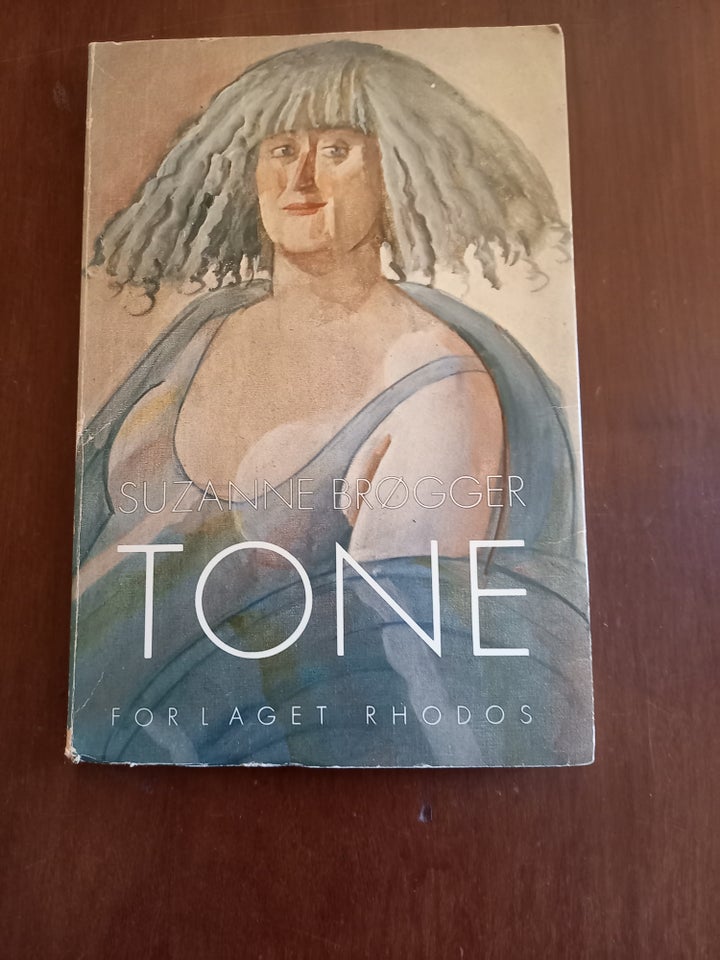 TONE, Suzanne Brøgger, genre: