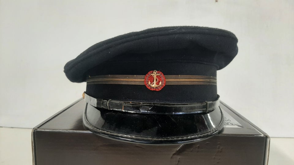 Uniform, Kasket