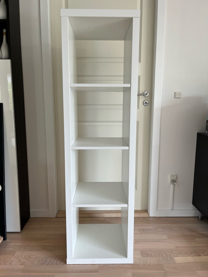 Reol IKEA b: 41 d: 40 h: 147