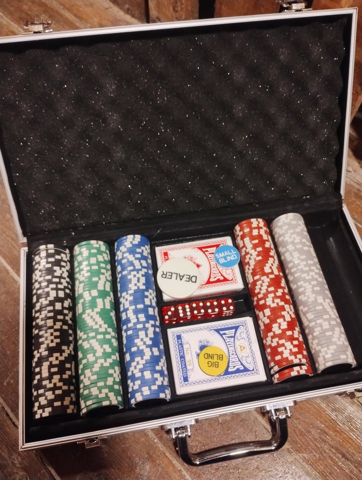 Pokerspil i kuffert brætspil