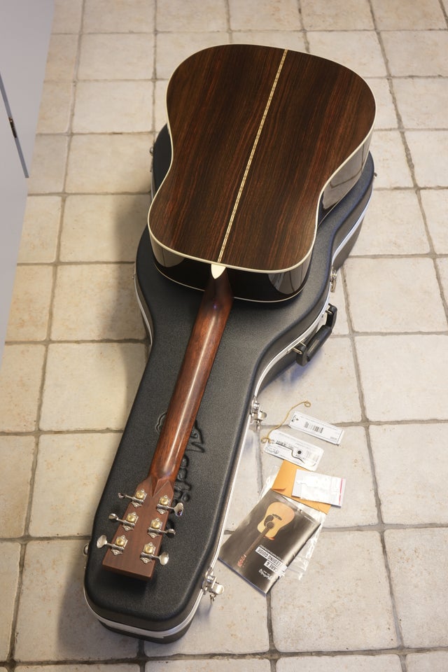 Western, Martin D28 Reimagined