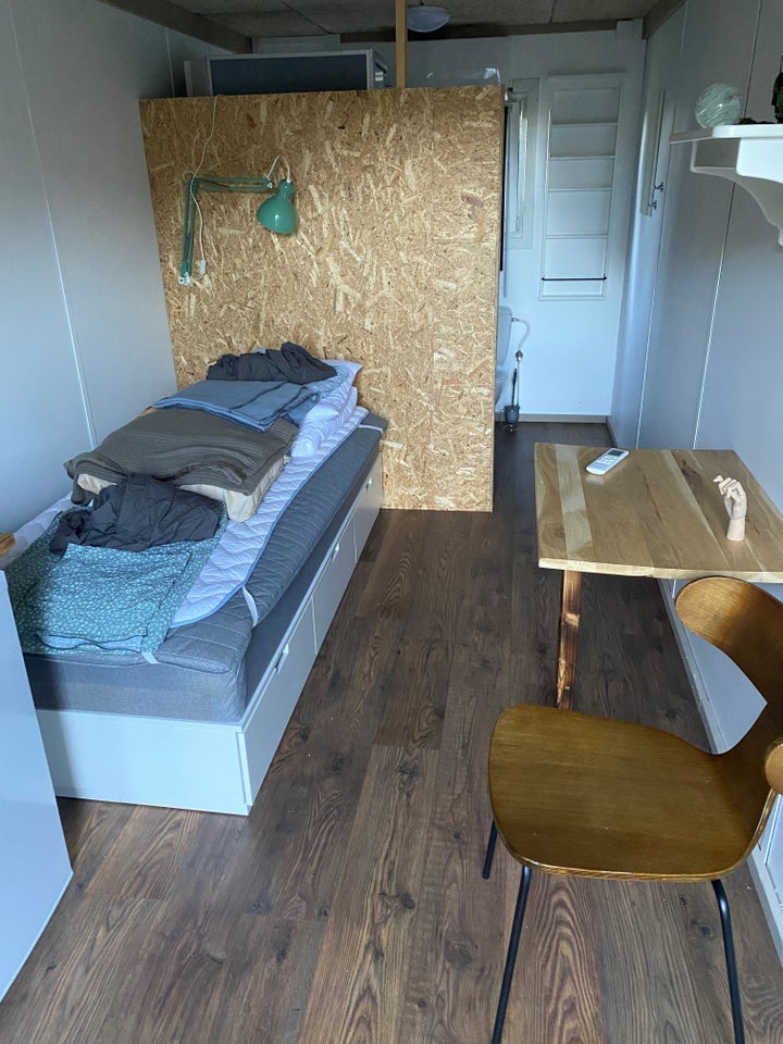 tiny house, container