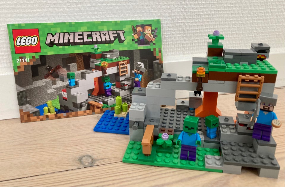 Lego Minecraft 21141