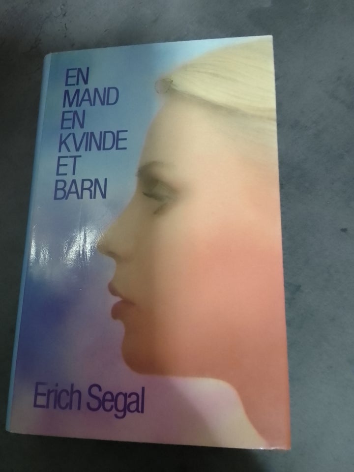 En mand en kvinde et barn, Erich