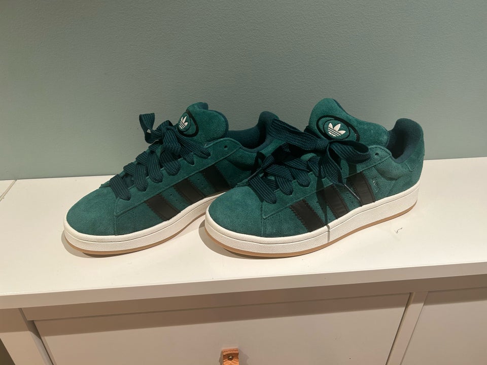 Sneakers Adidas str 42