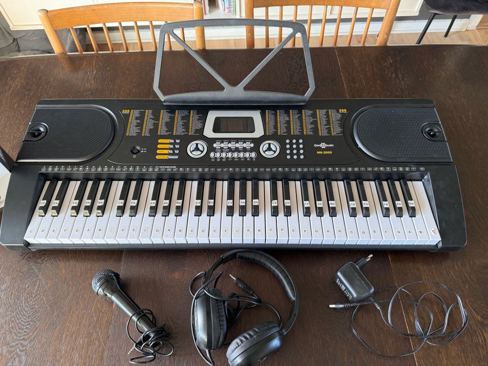 Keyboard, Gear4musik MK-2000