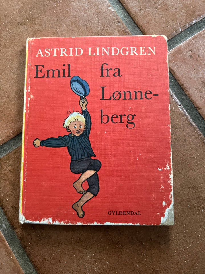 Emil Fra Lønneberg, Astrid