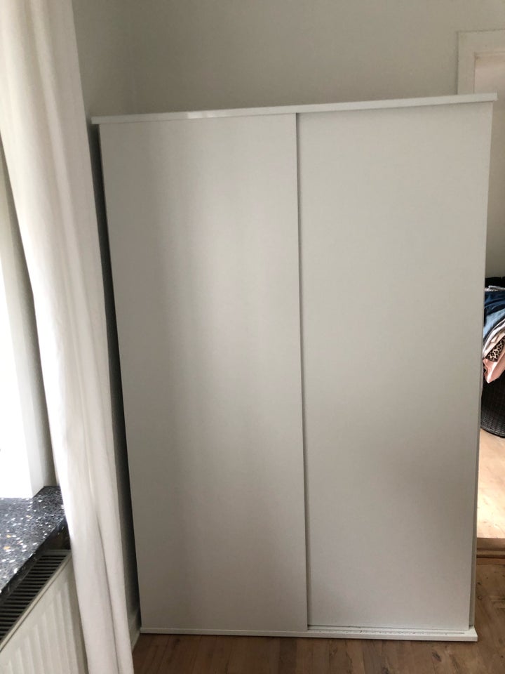 Garderobeskab, Ikea, b: 120 d: 40 h: