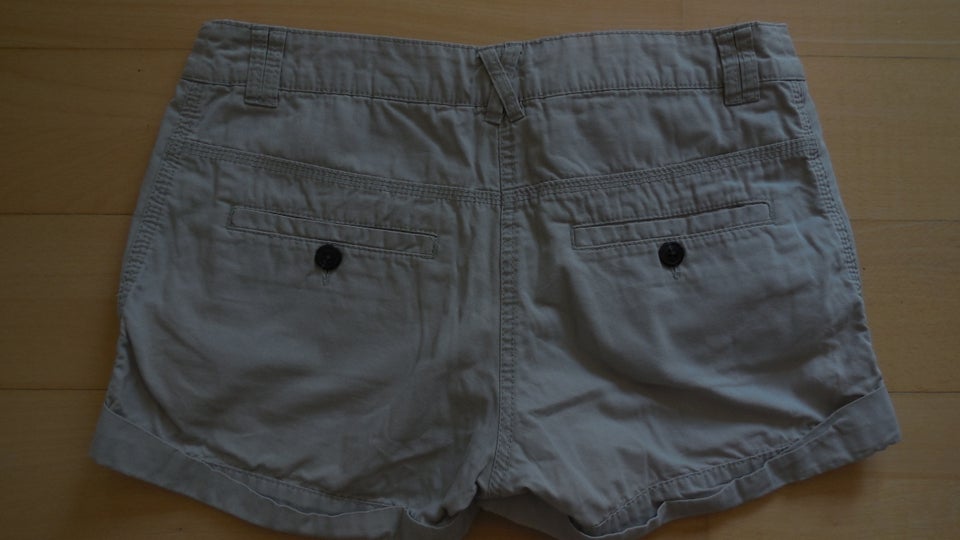 Shorts, Banana Republic, str. 2