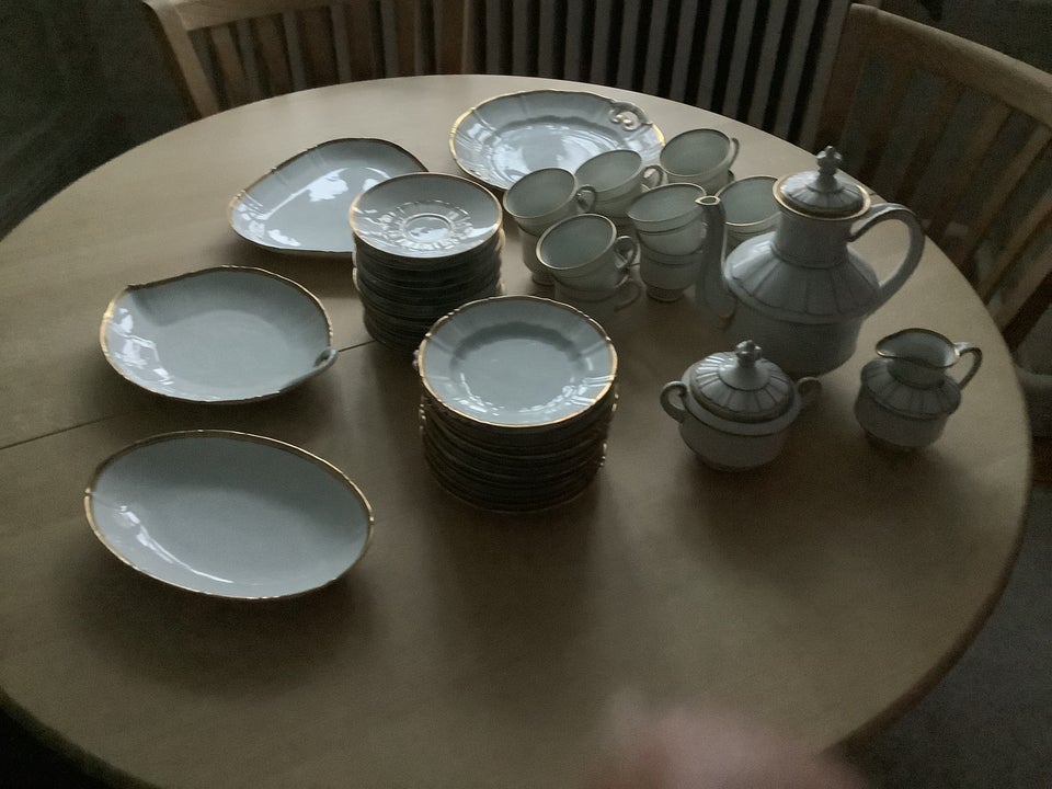 Porcelæn, Kaffestel og spisestel,