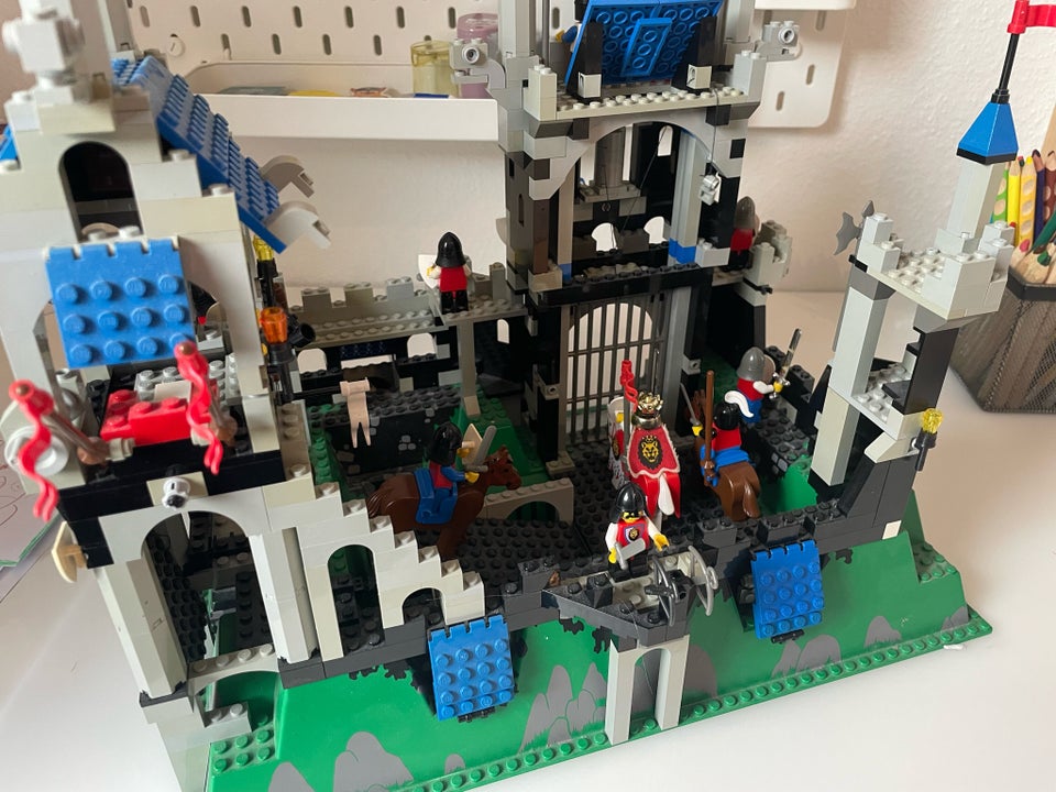 Lego Castle, Model 6090