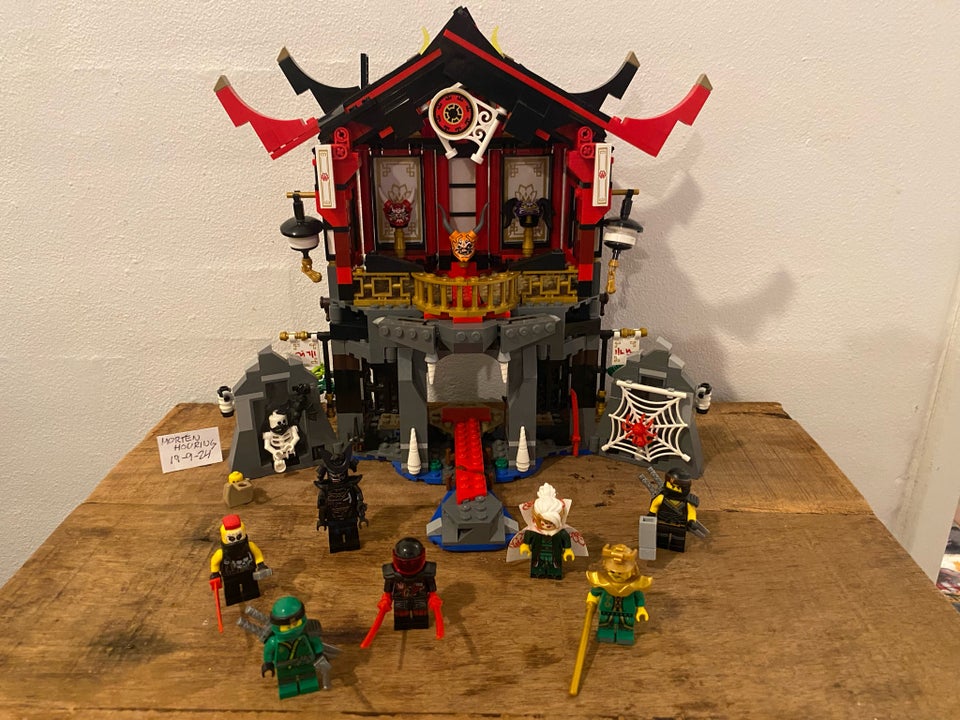 Lego Ninjago Temple of