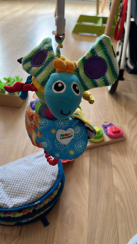 Baby bog + Lamaze flutterbug,