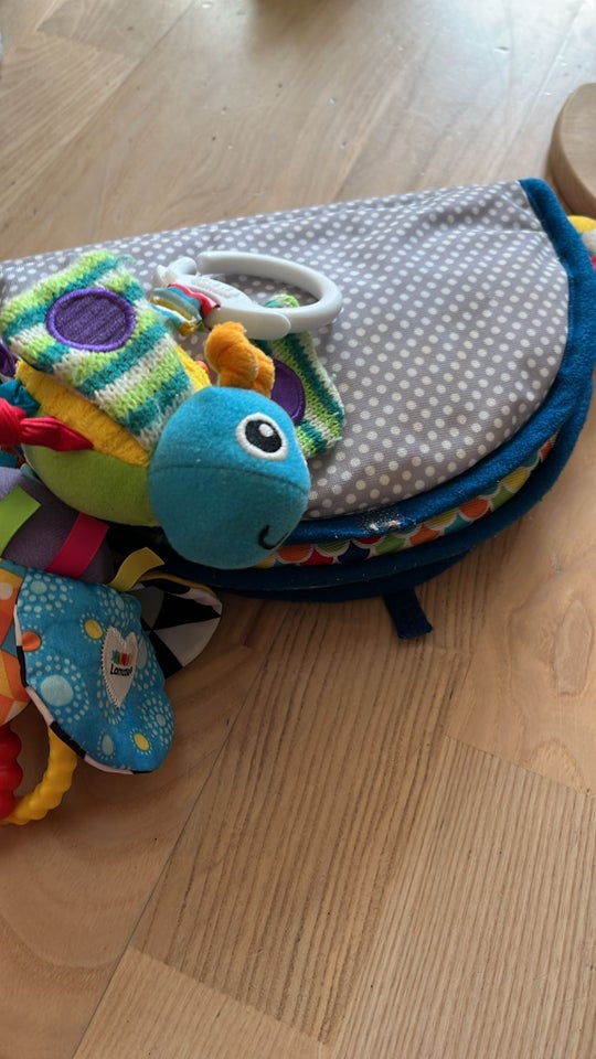 Baby bog + Lamaze flutterbug,