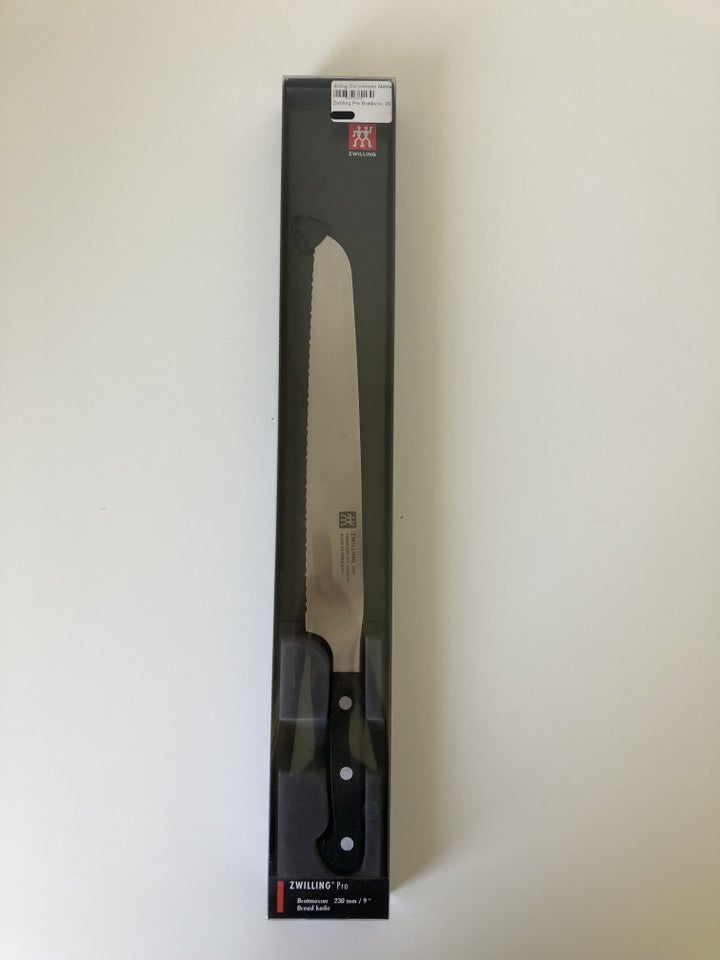 Zwilling Pro Series Bread Knife –