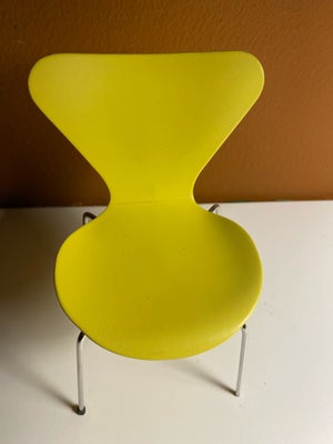 Arne Jacobsen Model 3107 syveren