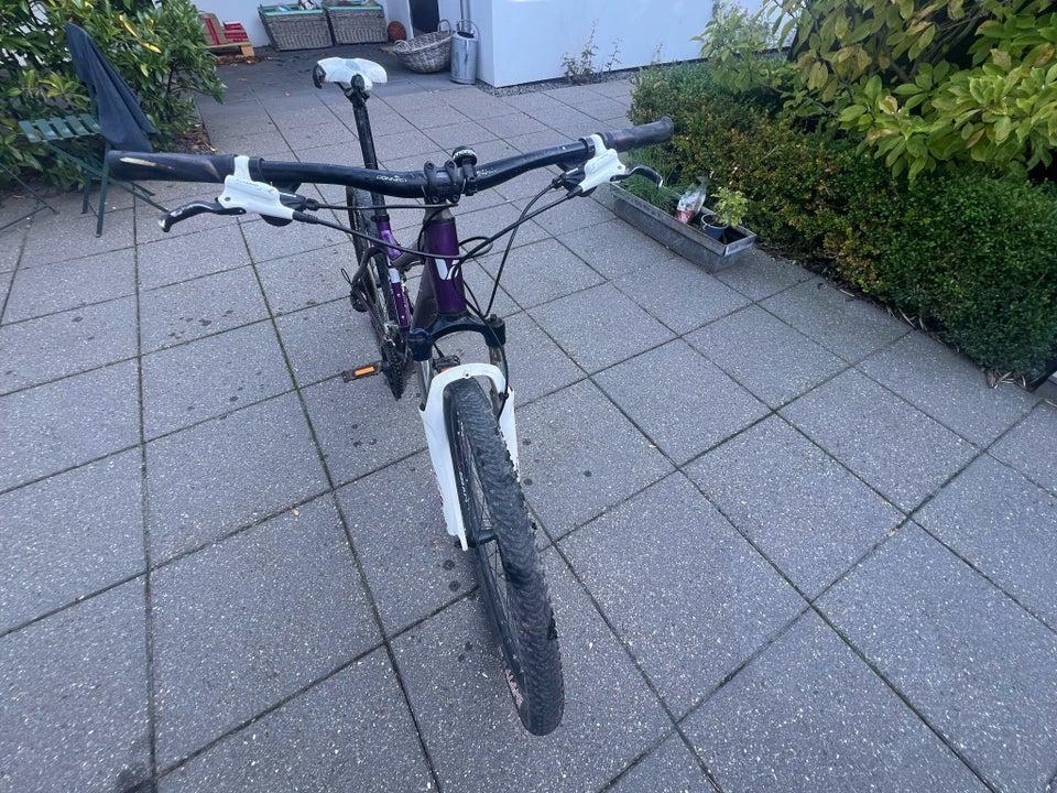 andet mærke Liv Tempt, hardtail,