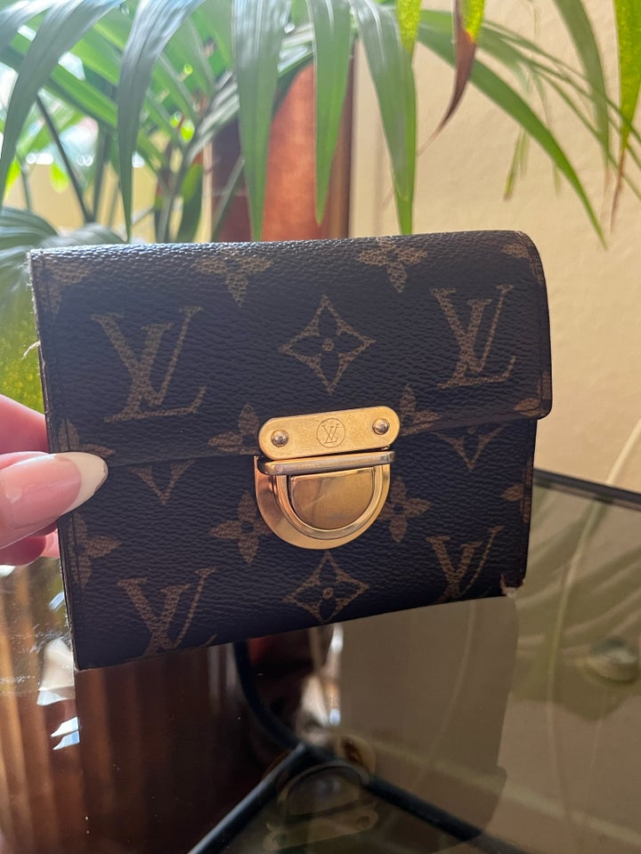 Pung Louis Vuitton