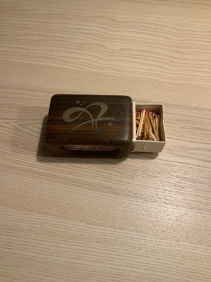 Wooden matchbox