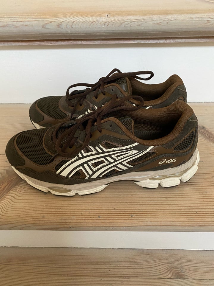 Sneakers, str. 42,5, ASICS