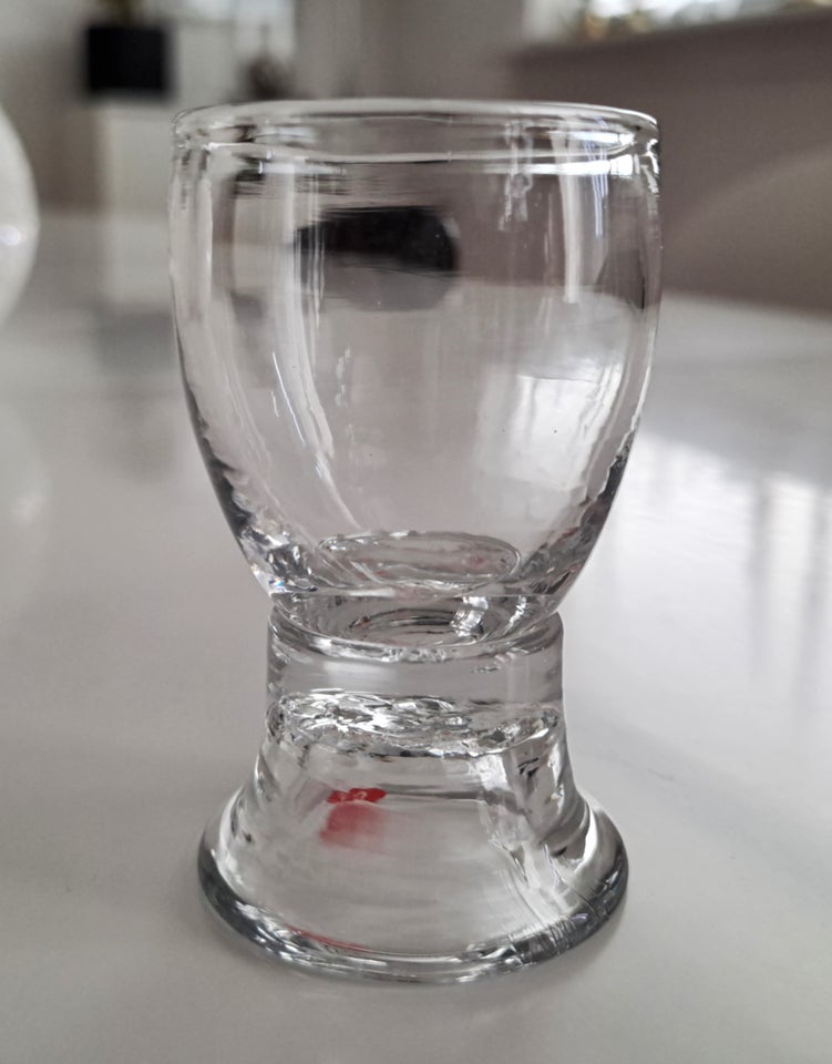 Glas, Gammelt likørglas,