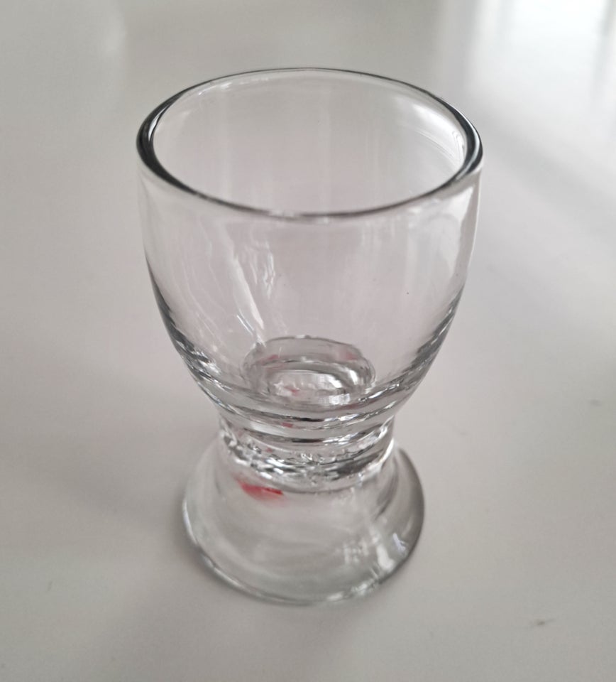 Glas, Gammelt likørglas,