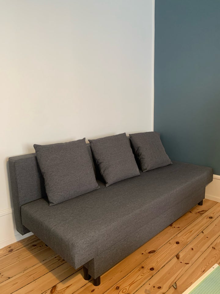 Sovesofa, Ikea, b: 135 l: 194 h: 42