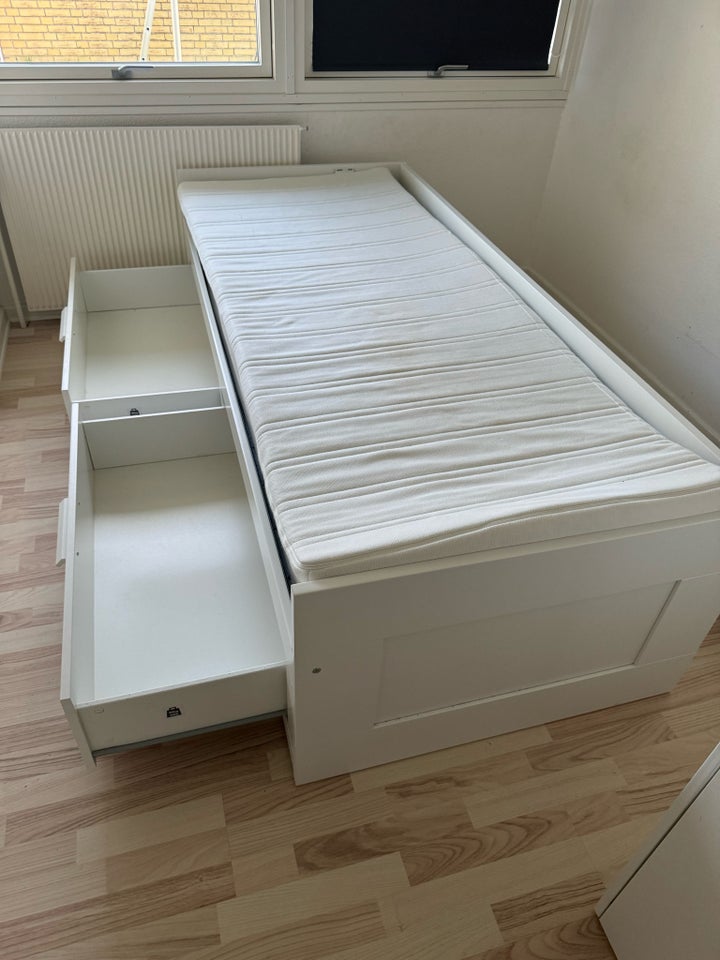 Andet, IKEA Brimnes, b: 80 l: 200