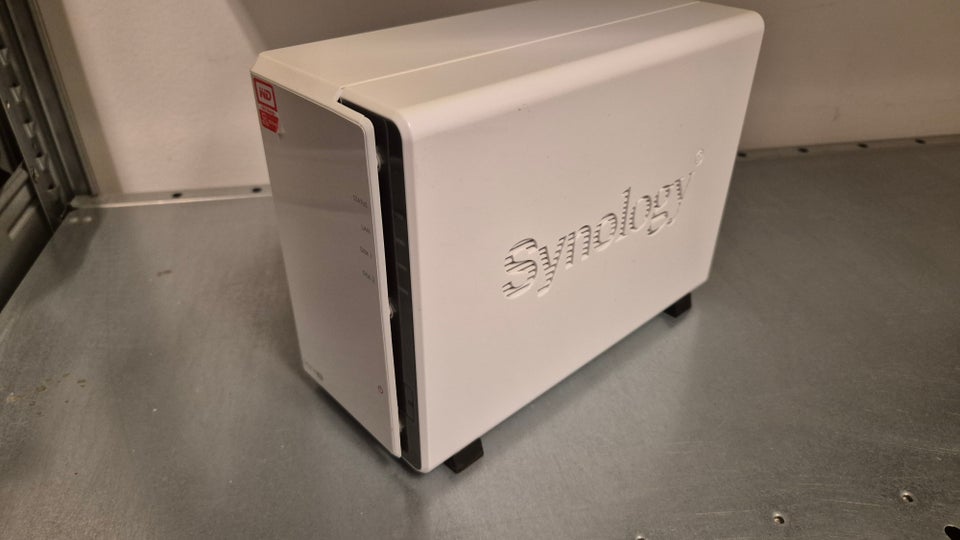 NAS, Synology, God