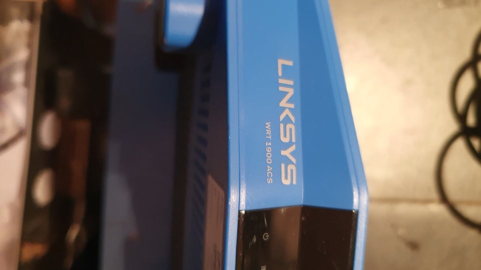 Router wireless Linksys WRT 1900