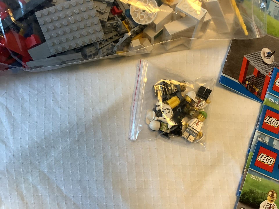 Lego City 60110