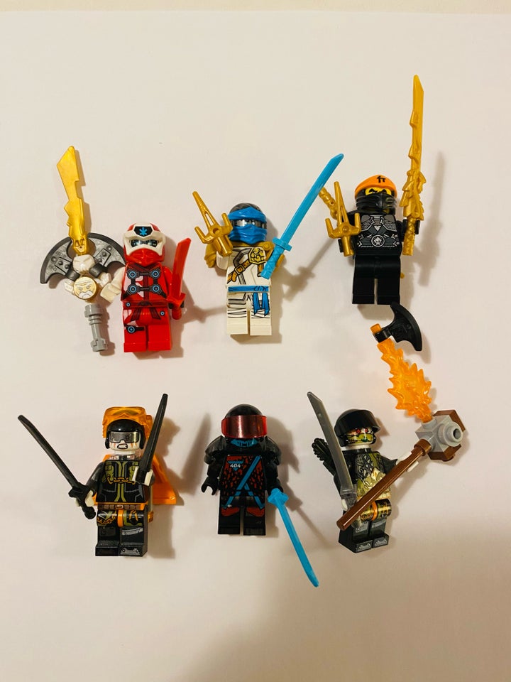 Lego Ninjago, Minifigurer