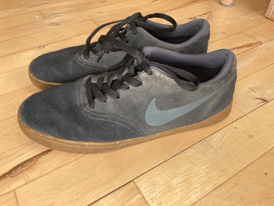 Sneakers, Nike SB, str. 43